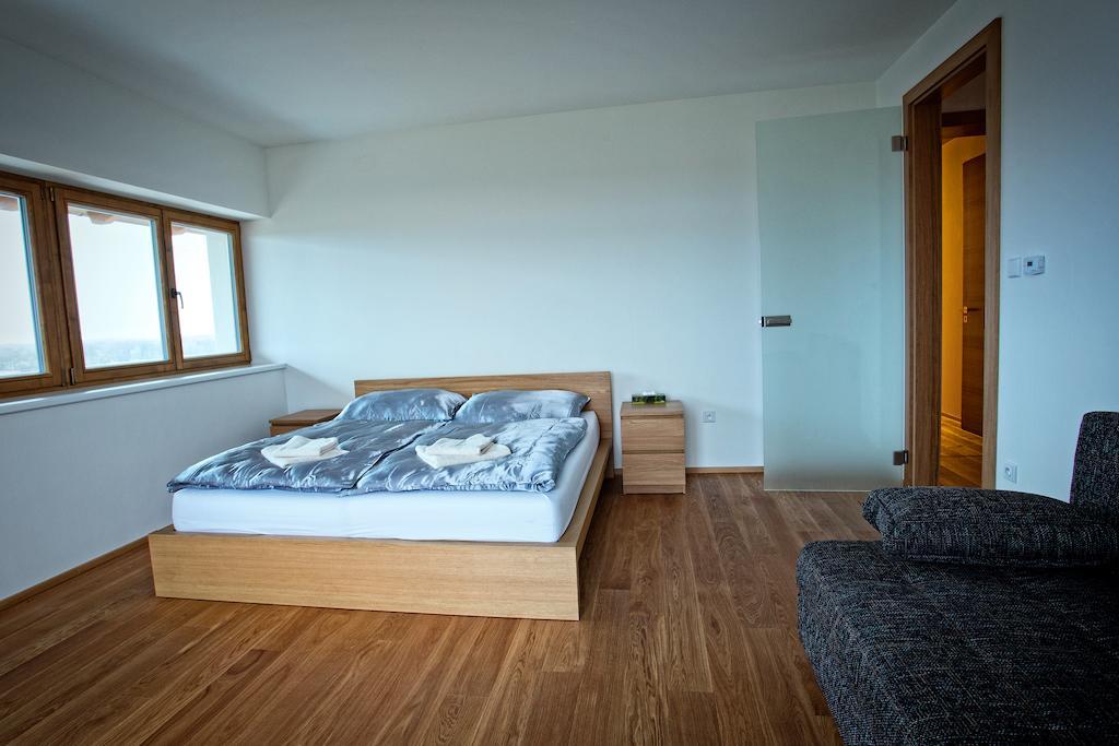 Vinarsky Penzion Strachotice Szoba fotó